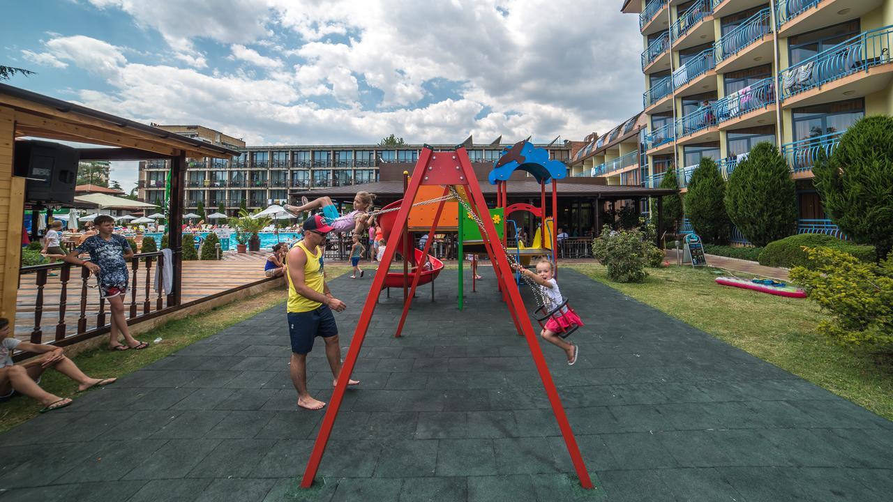 Hotel Baikal サニービーチ エクステリア 写真