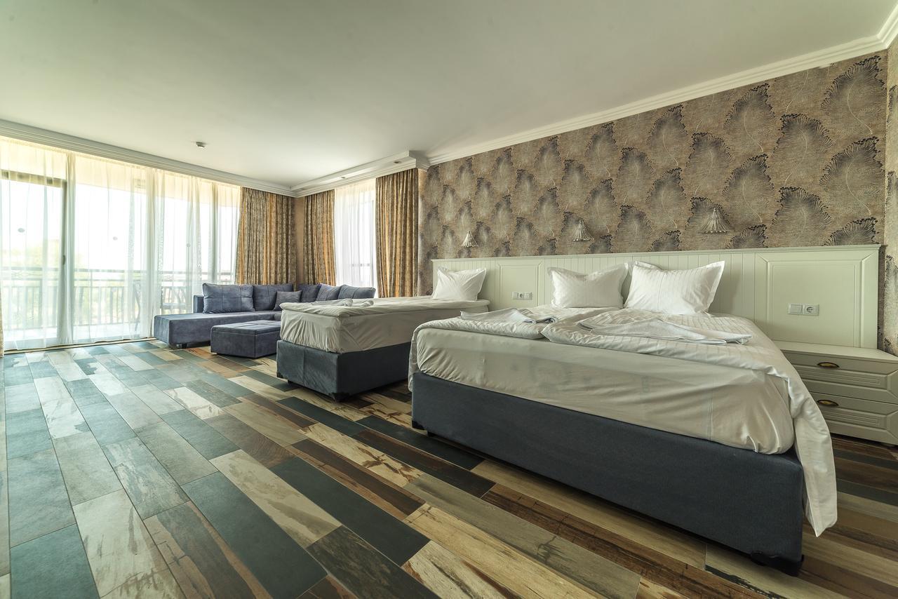 Hotel Baikal サニービーチ エクステリア 写真