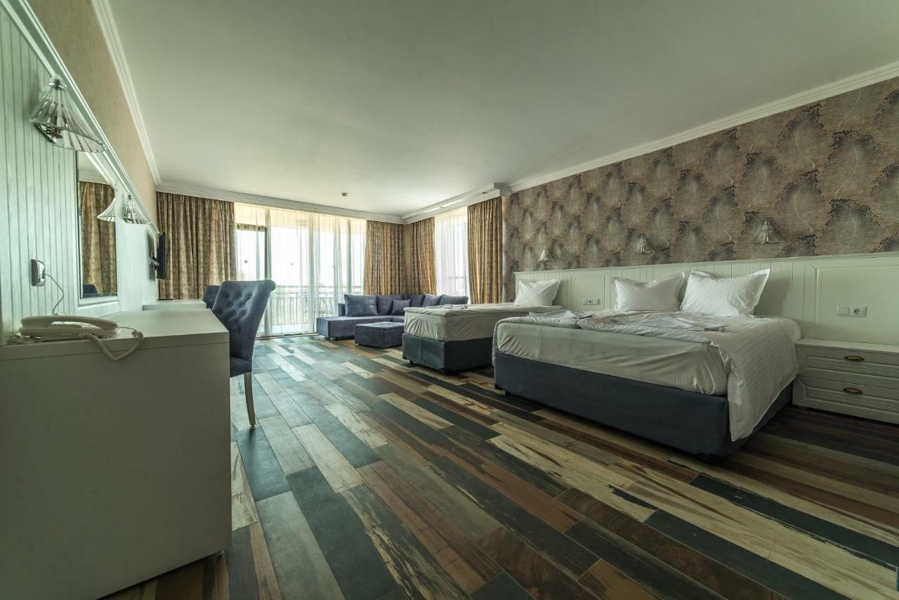 Hotel Baikal サニービーチ エクステリア 写真